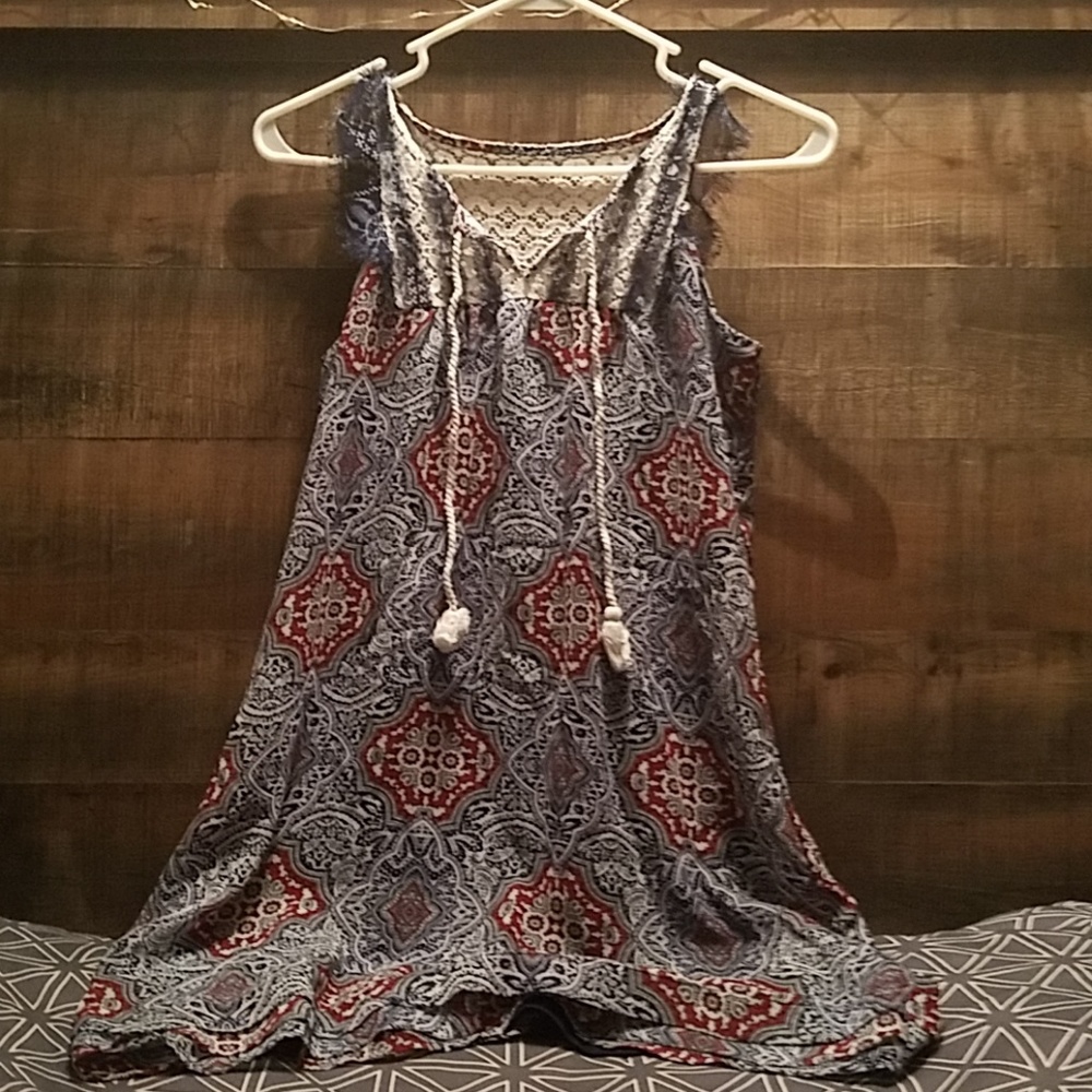 Midi dress ( frayed on the top shoulders)